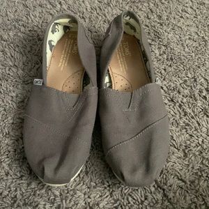 Women’s TOMS Shoes